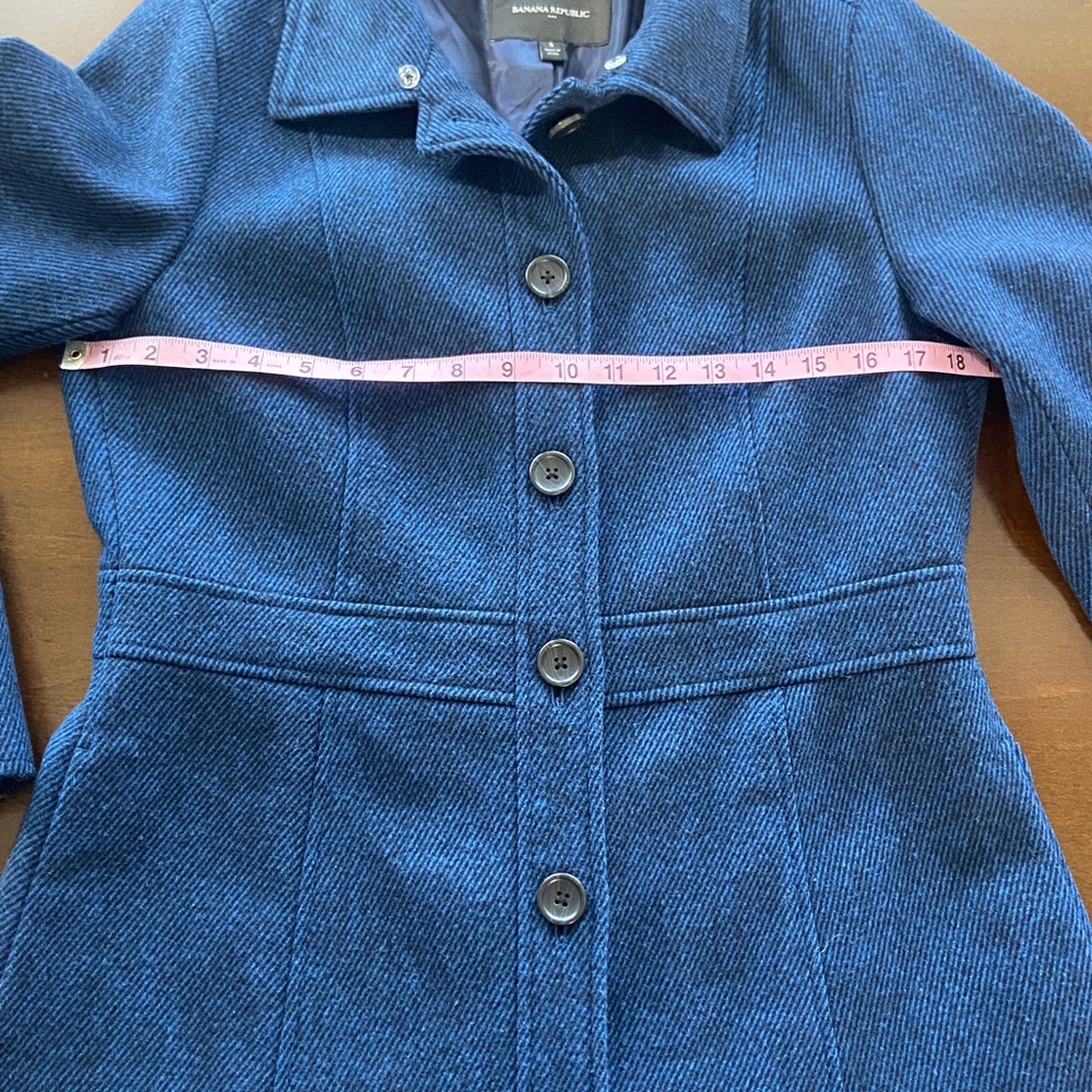 Sale! Elegant Navy Coat with Faux Fur Collar, size S, Banana Republic - Picture 15 of 16